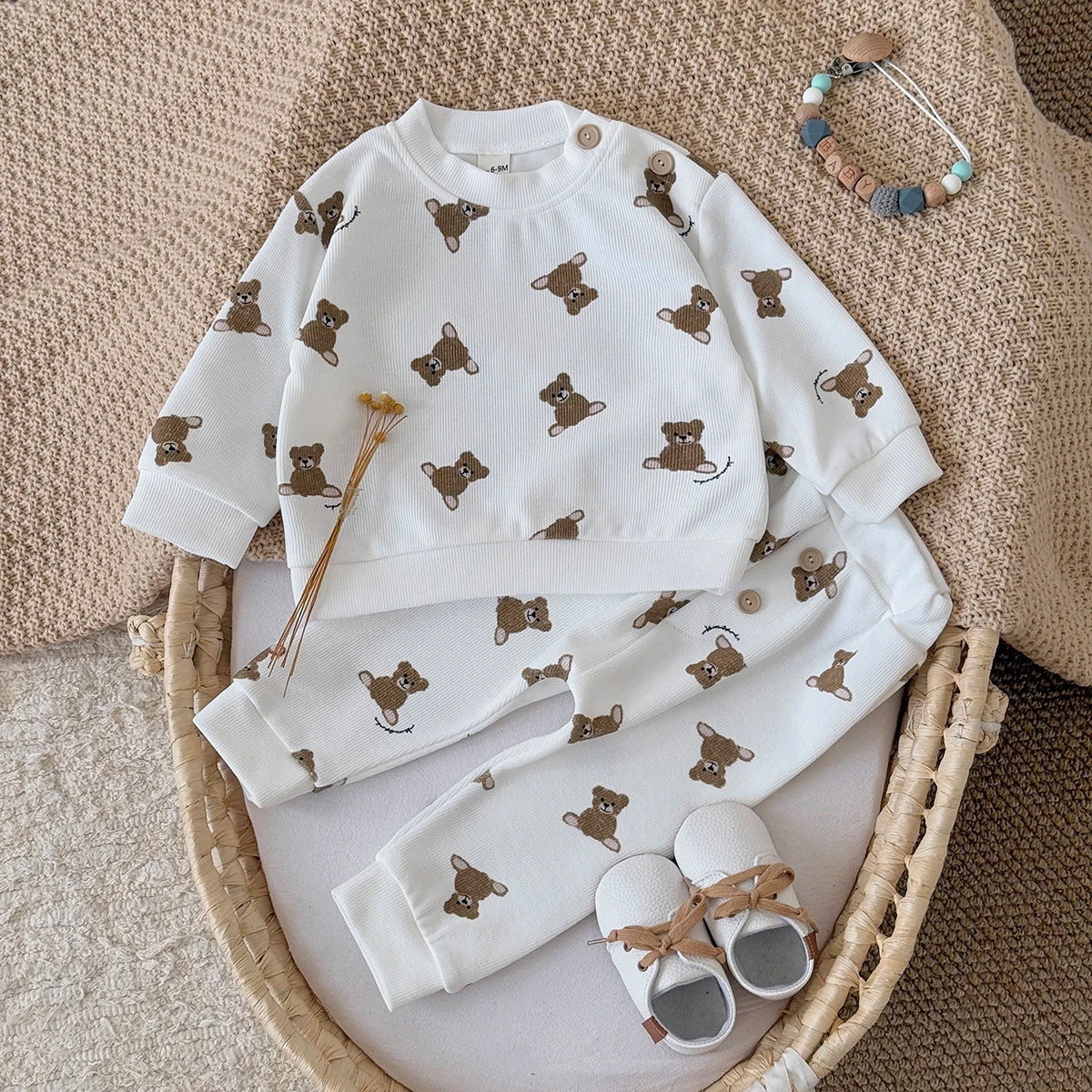 סט דגם- אורי