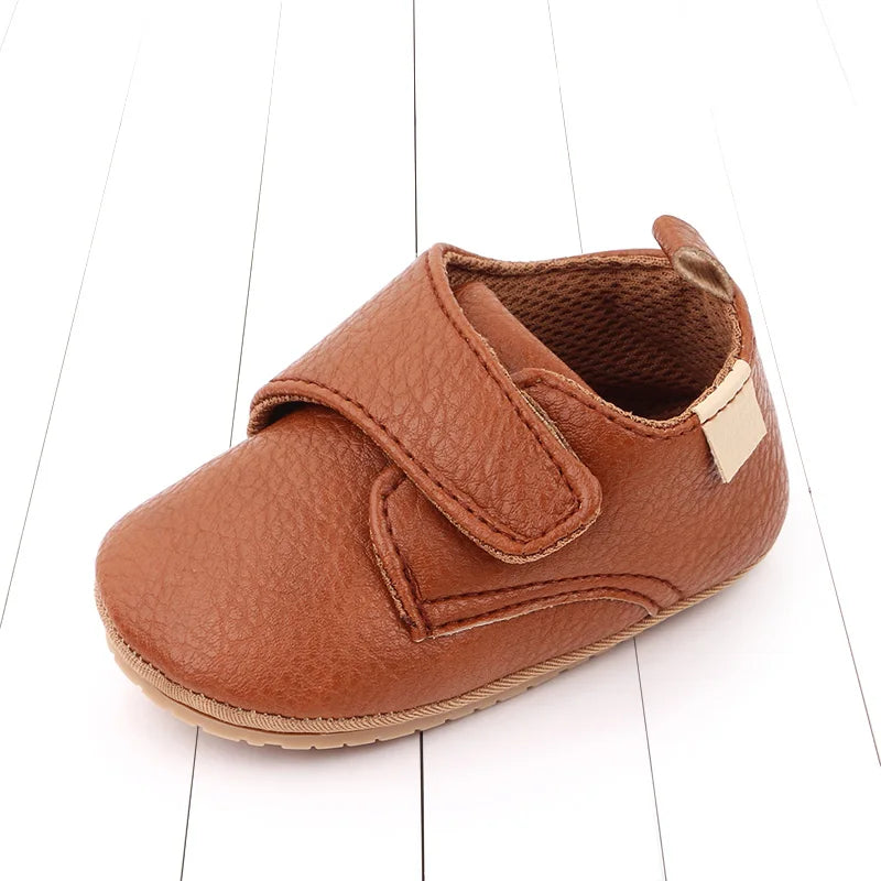 נעליים דגם- בר